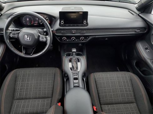 Certified 2024 Honda HR-V Sport image 15