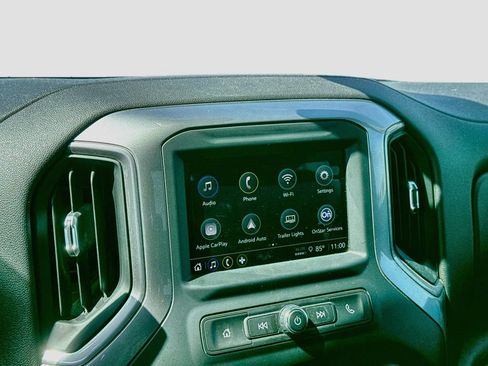 Used 2024 Chevrolet Silverado 1500 Custom Trail Boss w/ Turbomax Blackout Package AWD/4WD image 15