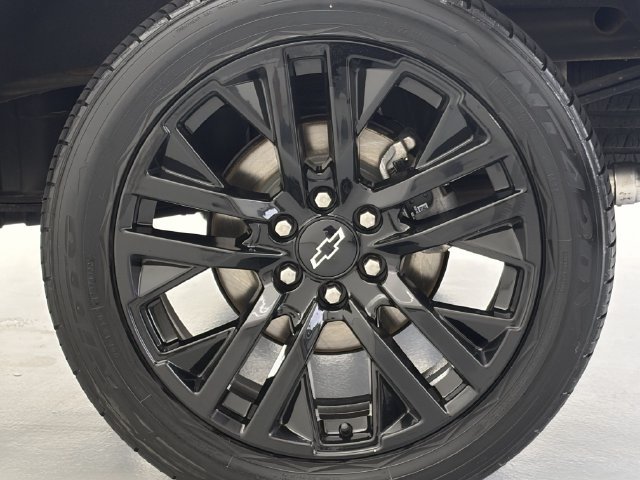 Used 2020 Chevrolet Silverado 1500 RST w/ All-Star Edition AWD/4WD image 11