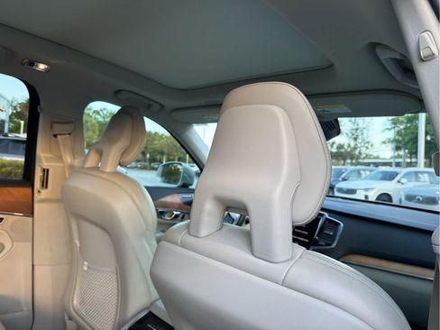 Used 2020 Volvo XC90 T6 Inscription w/ Protection Package Premier image 23
