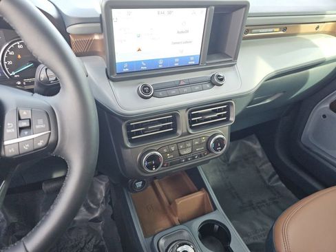 Used 2024 Ford Maverick Lariat image 25