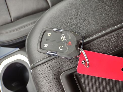 Used 2022 Chevrolet Silverado 3500 High Country image 30