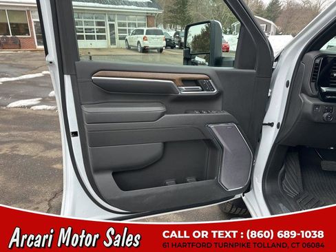 Used 2024 Chevrolet Silverado 2500 High Country w/ Technology Package image 15