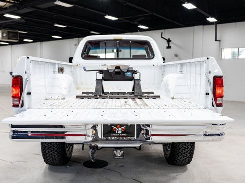 Used 1992 Dodge D/W Truck 250 AWD/4WD image 13