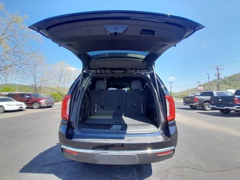 Used 2024 GMC Yukon SLT AWD/4WD image 60