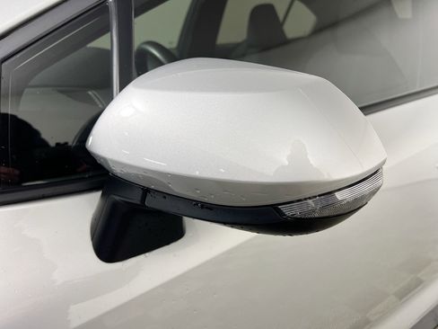 Used 2025 Toyota Corolla SE image 13