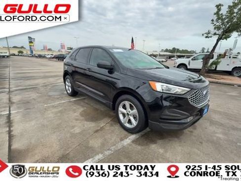 Certified 2024 Ford Edge SE image 2