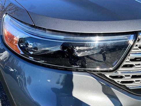 Used 2023 Ford Explorer Limited image 29