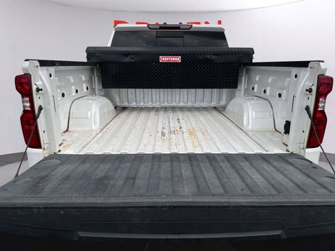 Used 2019 Chevrolet Silverado 1500 LT w/ All-Star Edition AWD/4WD image 33