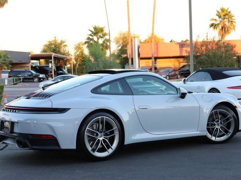 Used 2025 Porsche 911 Carrera image 20