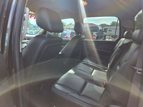 Used 2014 GMC Sierra 2500 Denali w/ Snow Plow Prep Package image 10