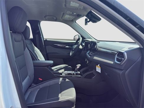 New 2026 Chevrolet TrailBlazer LT w/ Convenience Package image 16