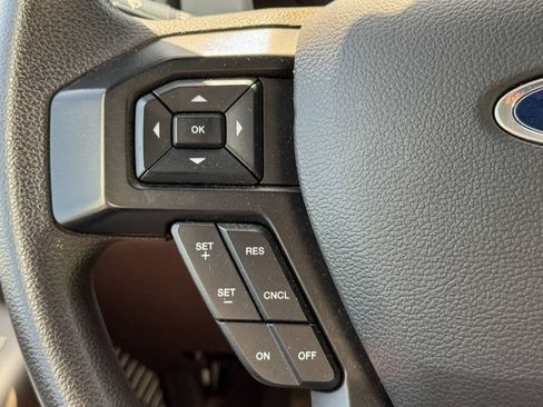Used 2022 Ford F650 2WD Regular Cab Super Duty image 26