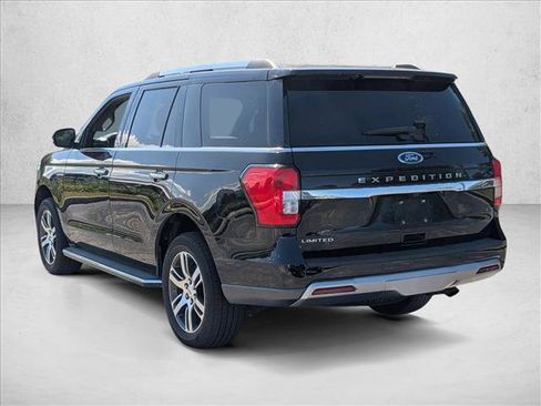 Used 2022 Ford Expedition Limited RWD image 6