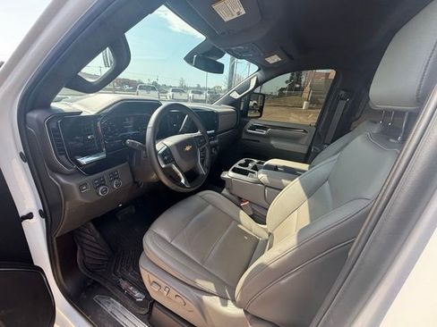 Used 2024 Chevrolet Silverado 2500 LT w/ All Star Edition AWD/4WD image 15