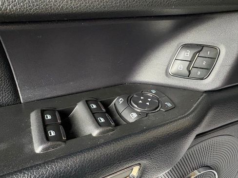 Used 2021 Ford Expedition Max XLT image 22