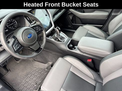 Used 2025 Subaru Outback Onyx Edition image 9