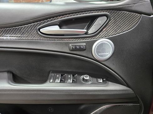 Used 2022 Alfa Romeo Stelvio Quadrifoglio w/ Active Assist Plus Package image 8