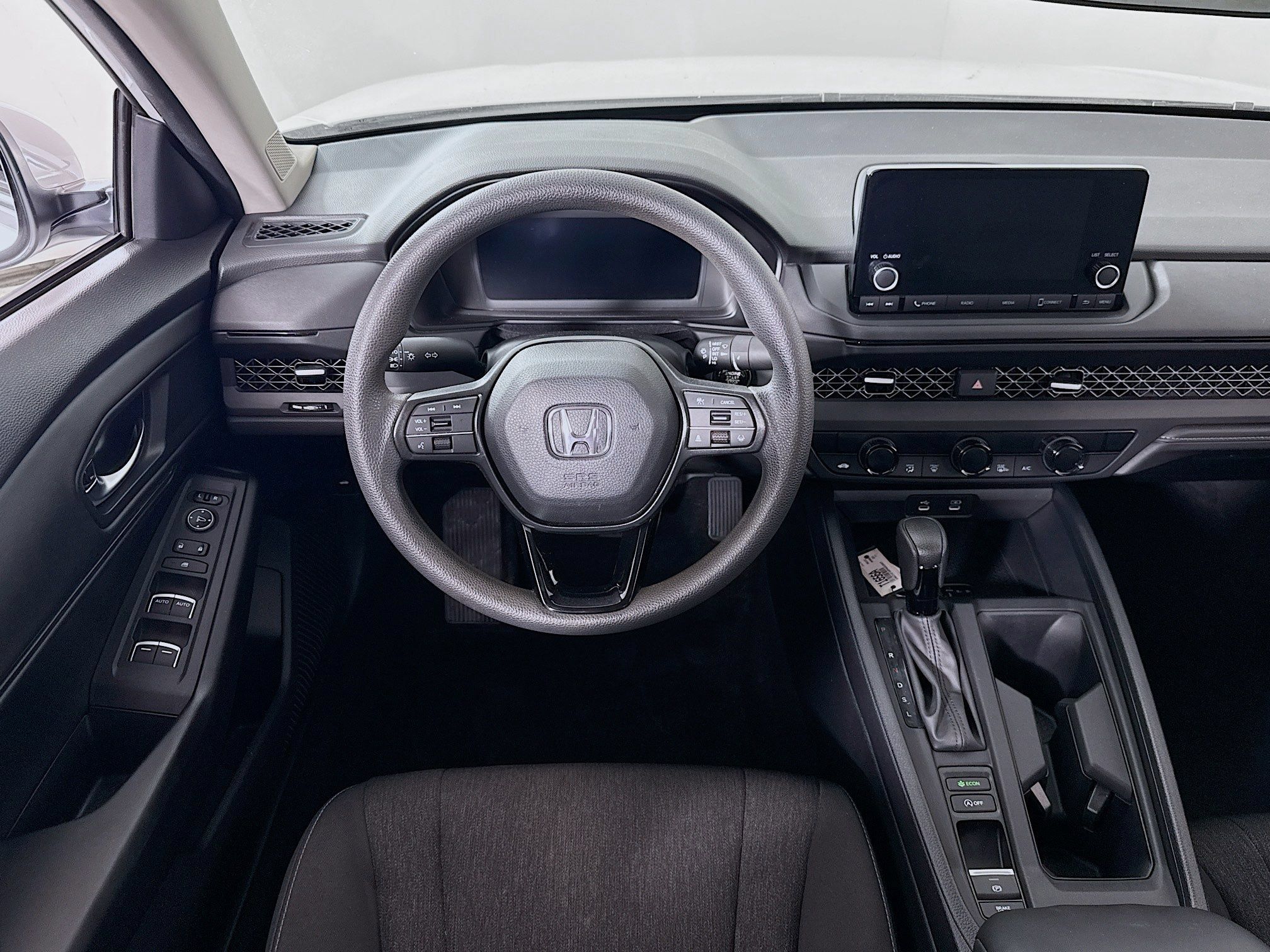 Used 2023 Honda Accord EX image 17