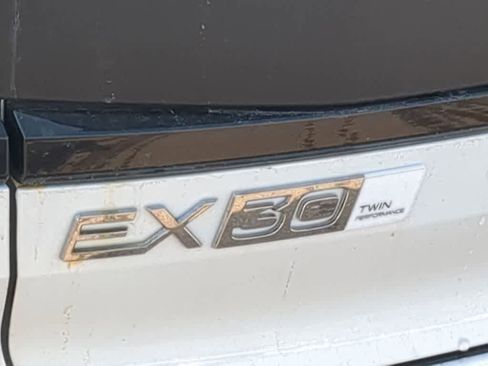 New 2026 Volvo EX30 Cross Country Ultra w/ Protection Package Premier image 12