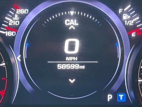 Used 2020 Chevrolet Camaro SS RWD image 18