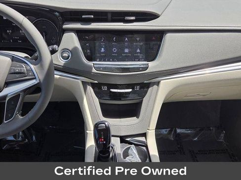 Certified 2026 Cadillac XT5 Premium Luxury w/ Driver Assist Package FWD image 17