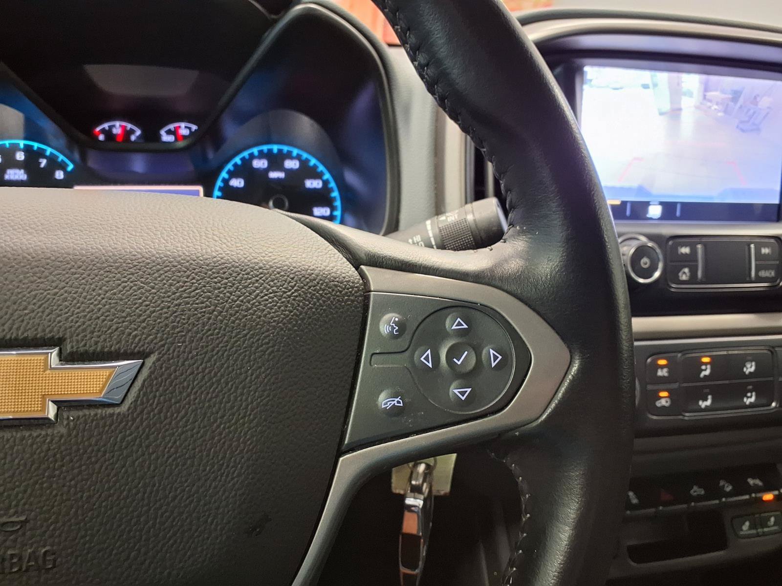 Used 2022 Chevrolet Colorado Z71 AWD/4WD image 26