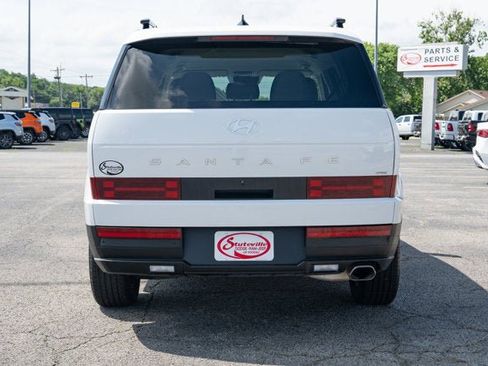 Used 2025 Hyundai Santa Fe SEL AWD/4WD image 4