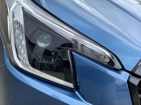 Certified 2023 Subaru Forester Premium AWD/4WD image 27