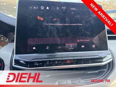 Used 2022 Jeep Compass Limited w/ Sun and Sound Group AWD/4WD image 6