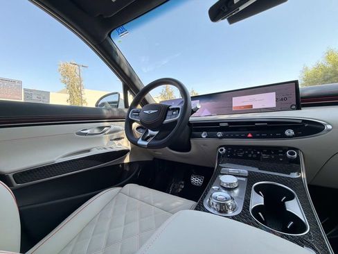 New 2026 Genesis GV70 3.5T Sport Prestige AWD/4WD image 9