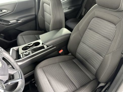 Used 2026 Chevrolet Equinox LT w/ Safety and Technology Package AWD/4WD image 21