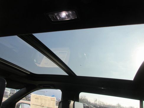 New 2026 GMC Yukon XL AT4 Ultimate image 15