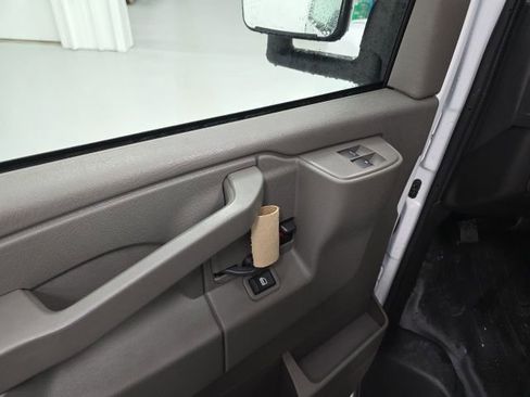 New 2026 Chevrolet Express 3500 w/ Power Convenience Package RWD image 19