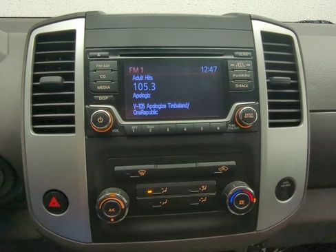 Used 2018 Nissan Frontier S image 15