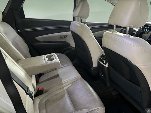 Used 2022 Hyundai Tucson Limited image 19