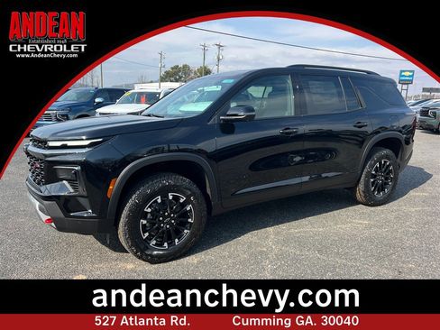 New 2026 Chevrolet Traverse Z71 w/ Driver Confidence Package image 1