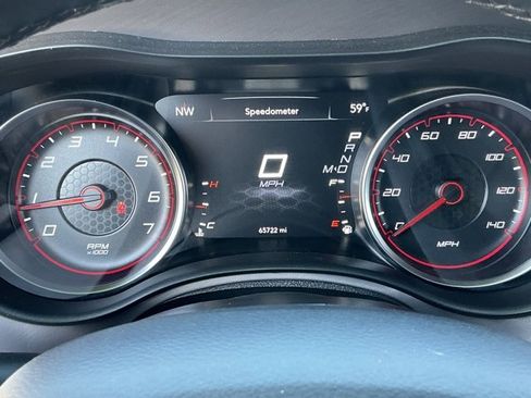 Used 2020 Dodge Charger SXT image 16