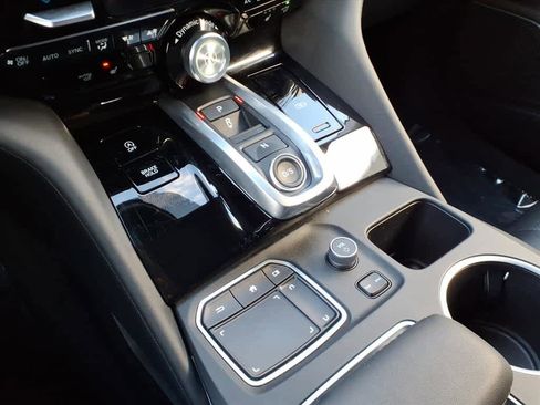 Used 2023 Acura MDX SH-AWD w/ Technology Package image 23