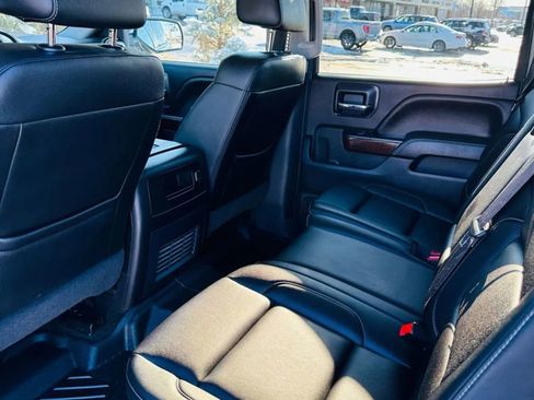 Used 2018 GMC Sierra 1500 SLT image 9