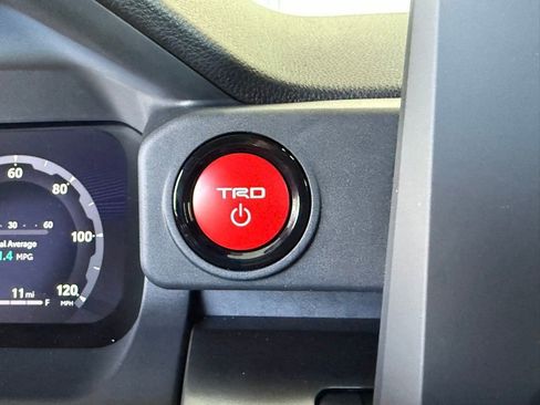 New 2025 Toyota Tacoma TRD Off-Road image 25