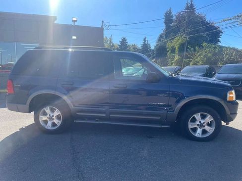 Used 2004 Ford Explorer Sport XLT image 4