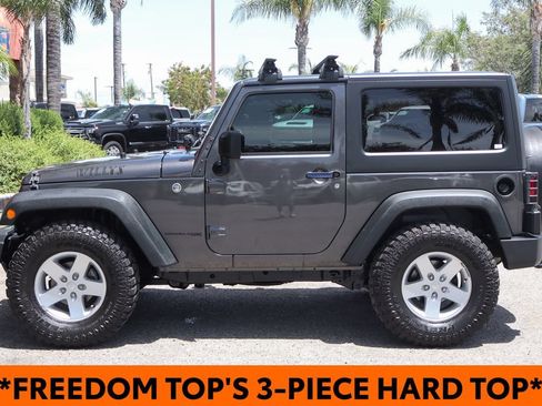 Used 2018 Jeep Wrangler Sport AWD/4WD image 5
