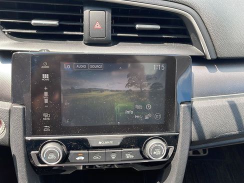 Used 2018 Honda Civic EX image 8