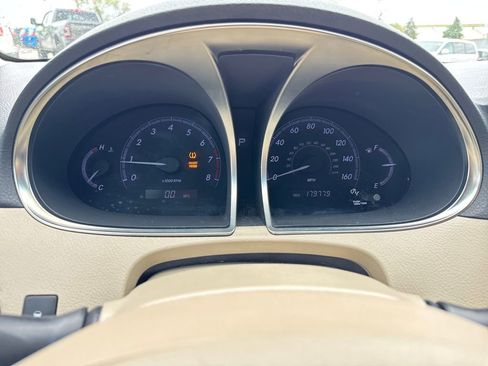 Used 2011 Toyota Avalon Limited FWD image 16