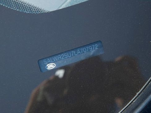 Used 2020 Land Rover Range Rover Sport HSE image 32