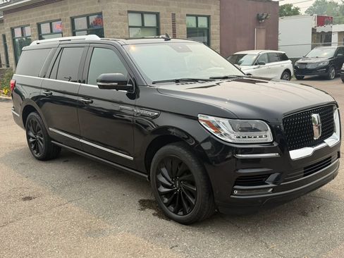 Used 2021 Lincoln Navigator L Reserve AWD/4WD image 6