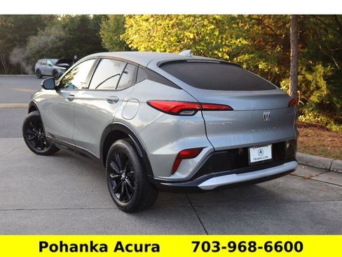 Used 2025 Buick Envista Sport Touring w/ Convenience I Package image 5