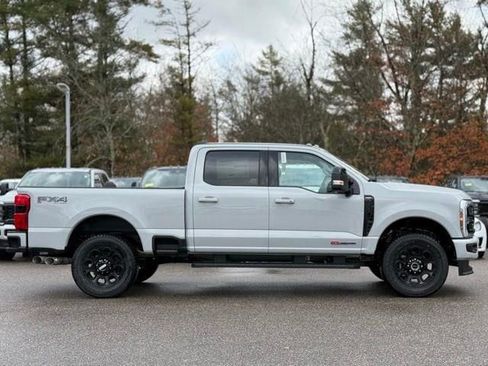 New 2026 Ford F250 Lariat w/ Black Appearance Package image 3