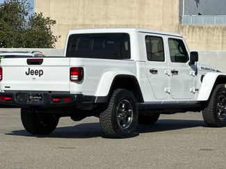 Used 2023 Jeep Gladiator Rubicon w/ Cold Weather Group video 2